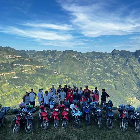 Ha Giang Loop Hostel & Tours Exterior photo