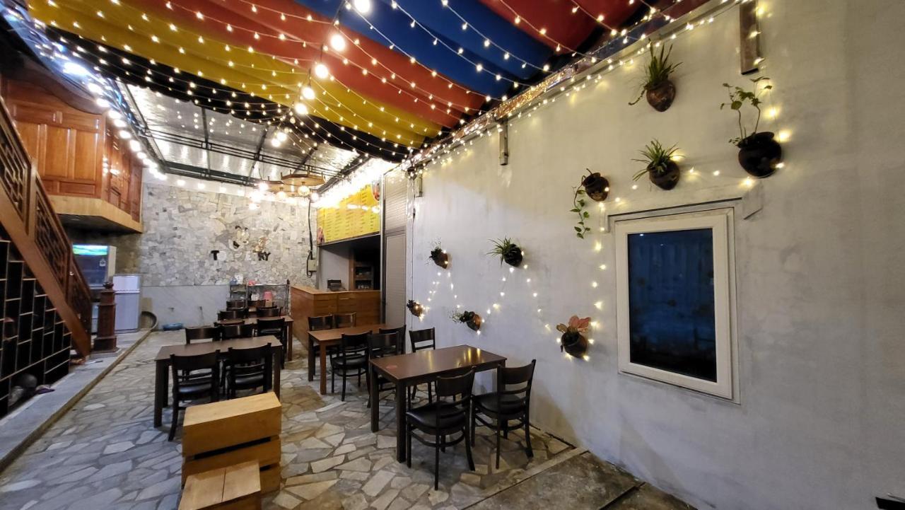 Ha Giang Loop Hostel & Tours Exterior photo