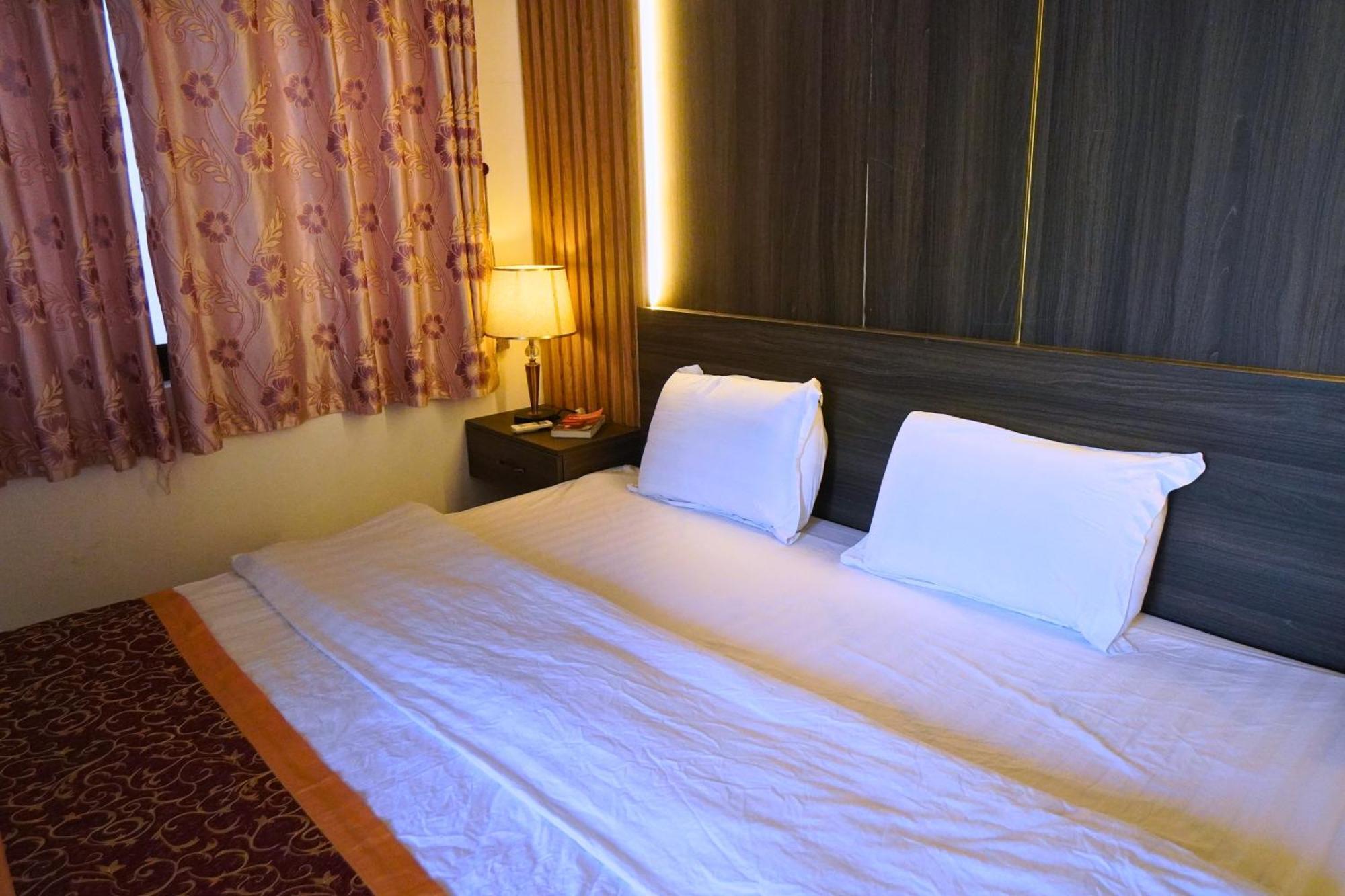 Ha Giang Loop Hostel & Tours Exterior photo